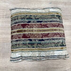 vintage floral tapestry pillow Throw Pillow